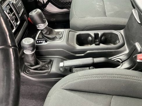 Used 2021 Jeep Wrangler Unlimited Sport image 18