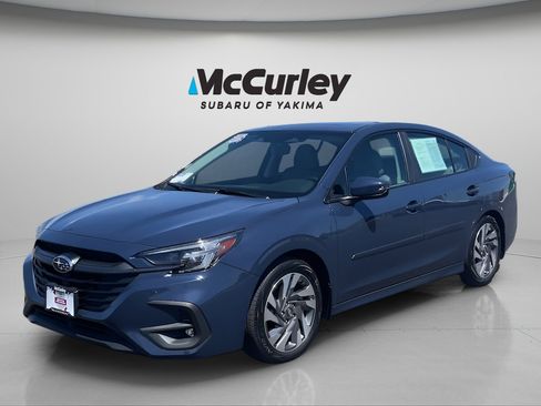 Used 2025 Subaru Legacy Limited AWD/4WD image 1