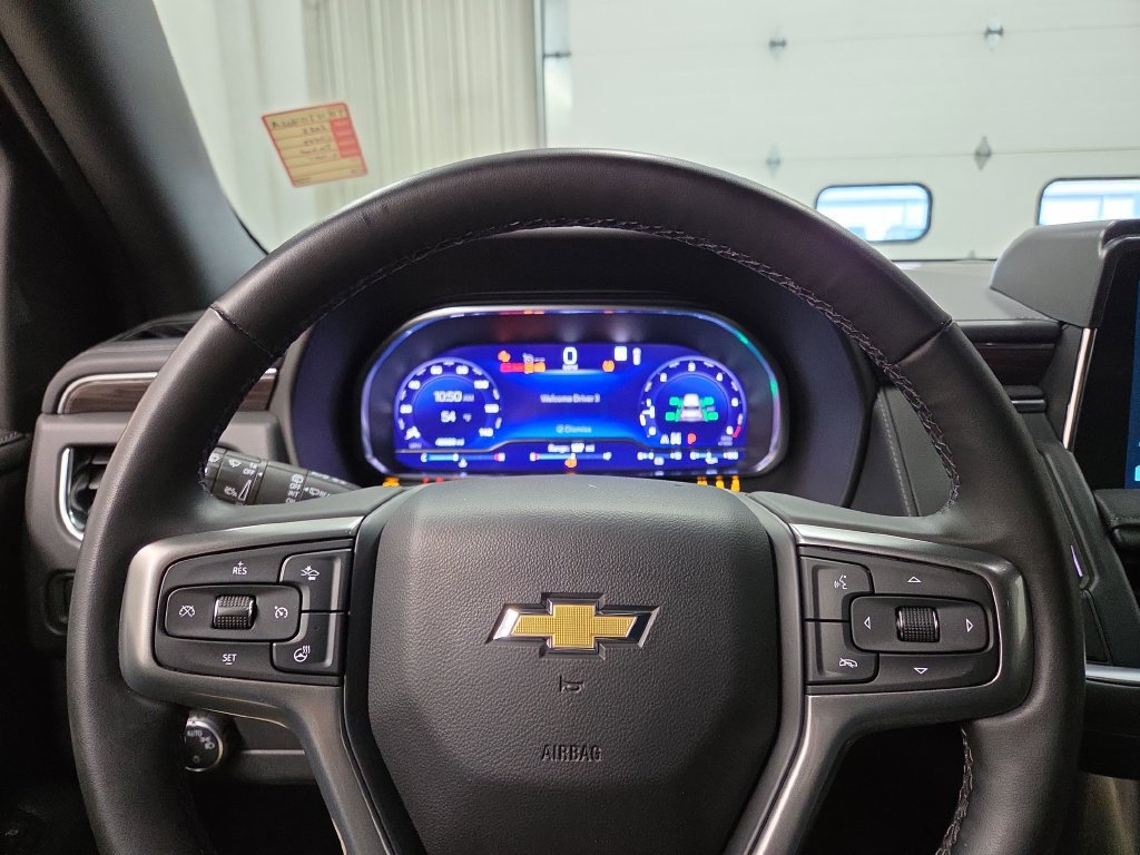 Used 2023 Chevrolet Tahoe LT w/ LT Signature Plus Package AWD/4WD image 23