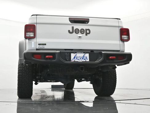 Used 2023 Jeep Gladiator Rubicon w/ Trailer Tow Package AWD/4WD image 42