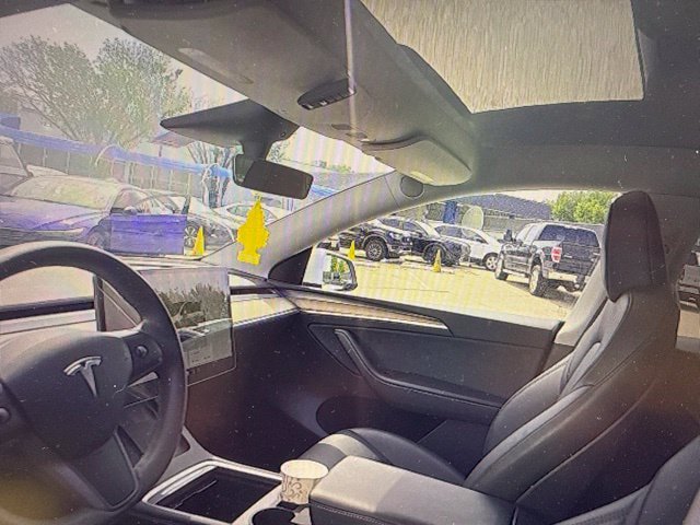 Used 2023 Tesla Model Y Long Range AWD/4WD image 7