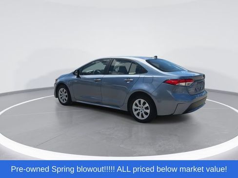 Used 2021 Toyota Corolla LE FWD image 6