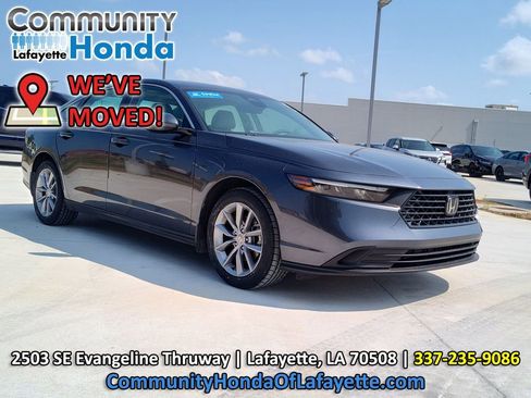 Used 2025 Honda Accord LX image 13