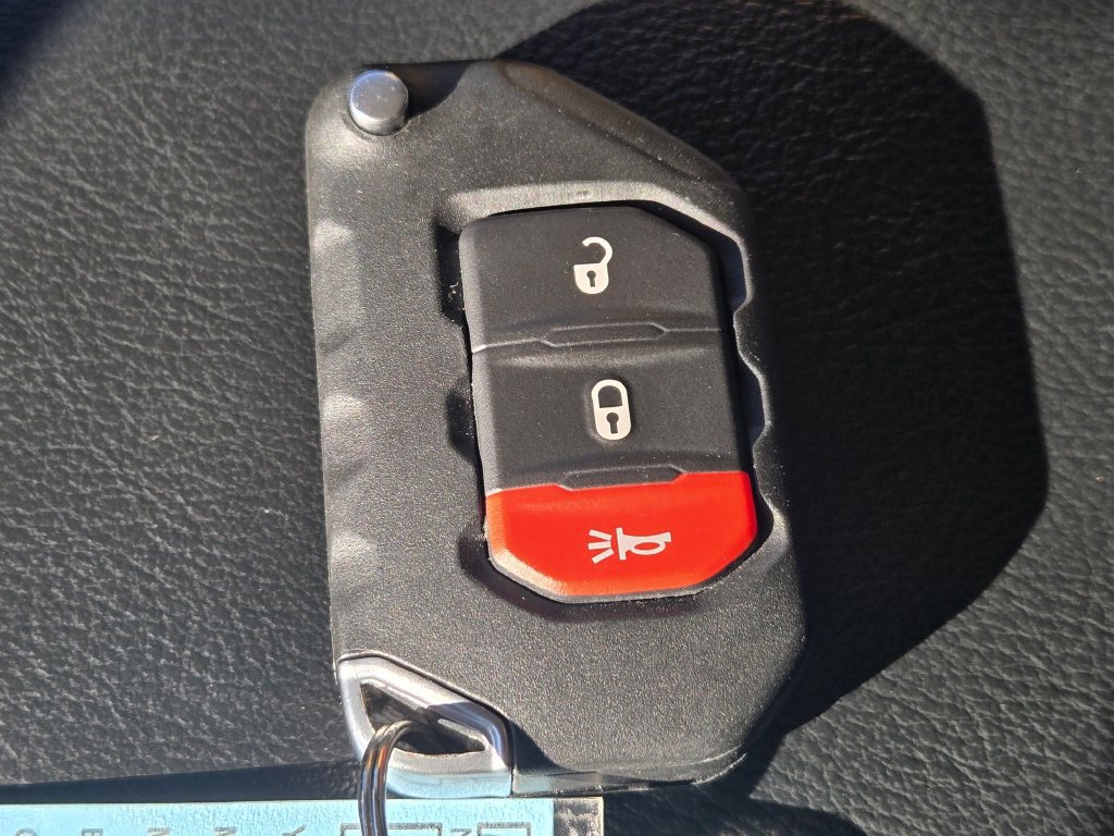 Used 2020 Jeep Wrangler Unlimited Sport S AWD/4WD image 29