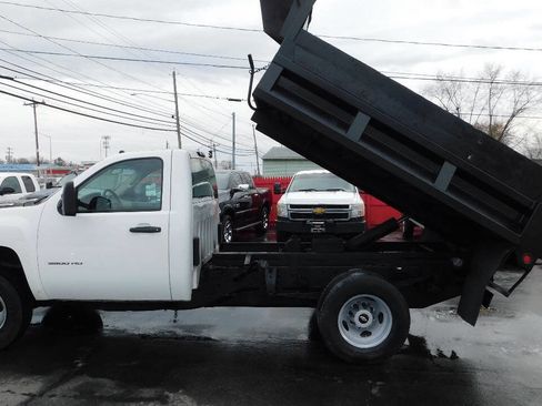 Used 2013 Chevrolet Silverado 3500 W/T w/ Snow Plow Prep Package image 16