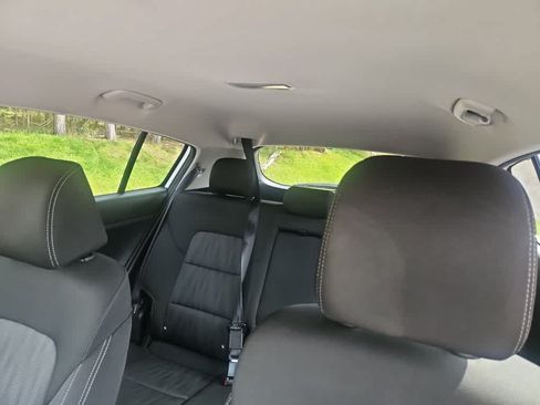 Used 2020 Kia Sportage LX AWD/4WD image 18