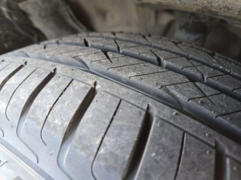 Used 2020 Nissan Pathfinder SV image 10