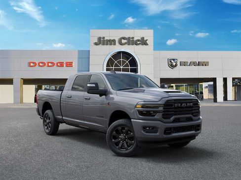 New 2026 RAM 2500 Laramie AWD/4WD image 5