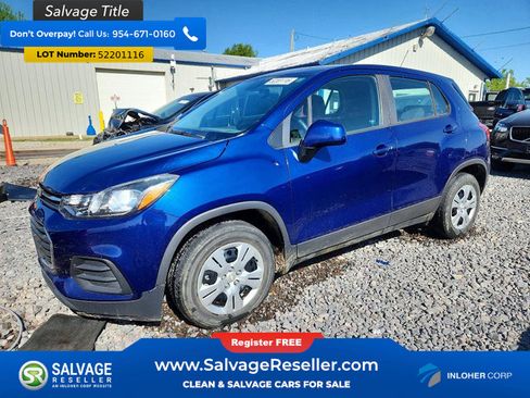 Used 2017 Chevrolet Trax LS FWD image 1