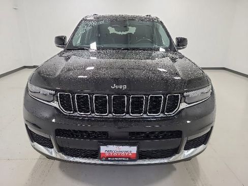 Used 2022 Jeep Grand Cherokee L Limited AWD/4WD image 9