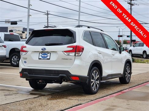 Used 2021 Subaru Forester Limited image 3