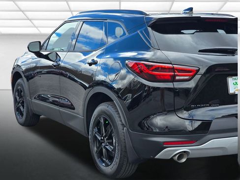 New 2025 Chevrolet Blazer LT w/ Convenience Package image 45