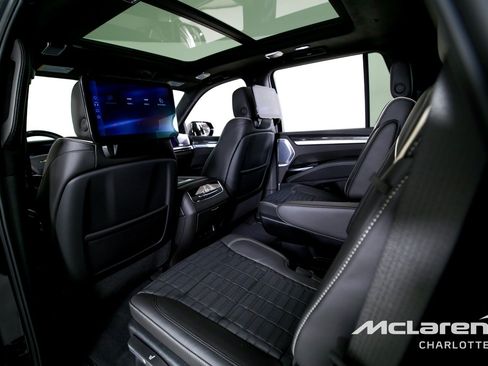 Used 2026 Cadillac Escalade V w/ LPO, ONYX Package AWD/4WD image 19