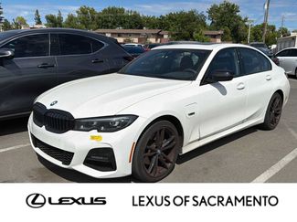 Used 2022 BMW 330e w/ M Sport Package RWD video 1