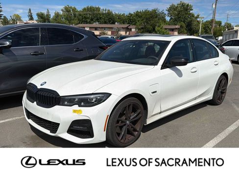Used 2022 BMW 330e w/ M Sport Package RWD image 1