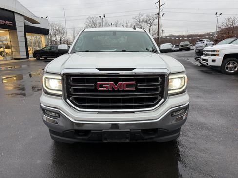 Used 2018 GMC Sierra 1500 SLE w/ SLE Value Package image 8