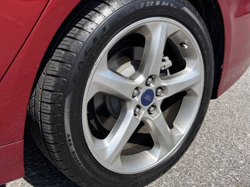 Used 2013 Ford Fusion SE FWD image 9