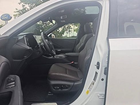 Used 2024 Lexus TX 350 AWD w/ Captains Chair Package image 14