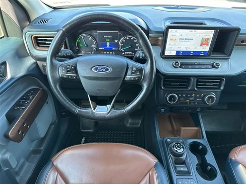 Certified 2022 Ford Maverick Lariat w/ Lariat Luxury Package image 22