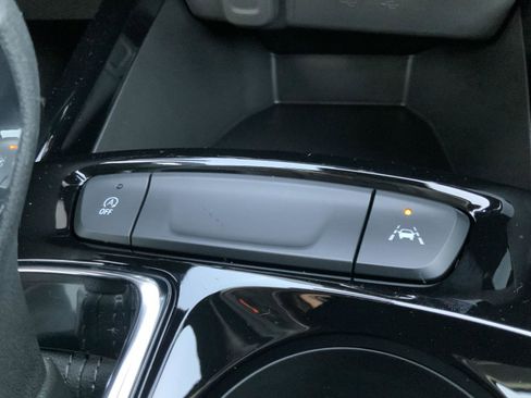 New 2026 Chevrolet Trax ACTIV image 23