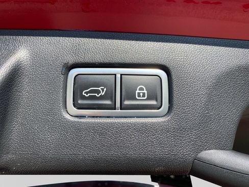 Certified 2023 Kia Sorento EX AWD/4WD image 31