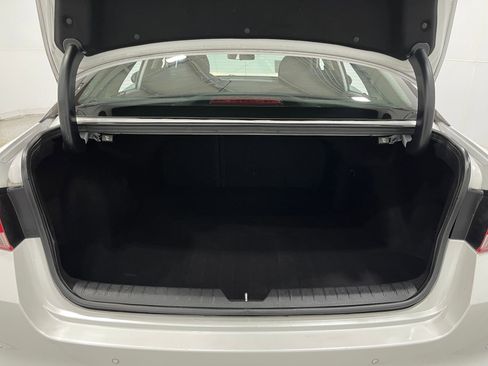 Used 2018 Kia Optima LX FWD image 24