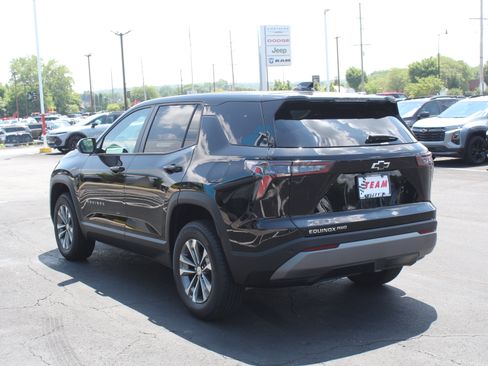 New 2027 Chevrolet Equinox LT w/ Convenience Package II AWD/4WD image 5