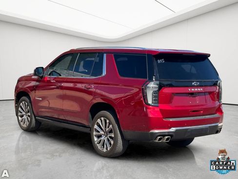 Used 2025 Chevrolet Tahoe High Country AWD/4WD image 4