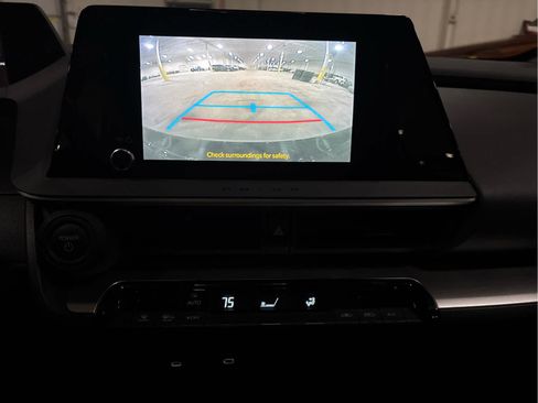 Used 2024 Toyota Prius LE image 10