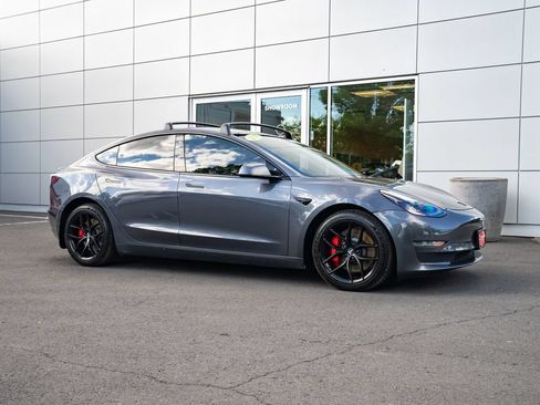 Used 2021 Tesla Model 3 Performance AWD/4WD image 24