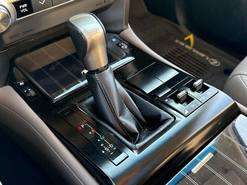 Used 2021 Lexus GX 460 Premium image 37