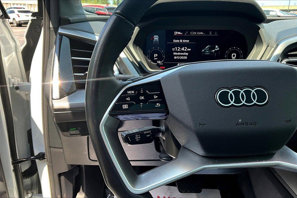 Used 2024 Audi Q4 e-tron Premium Plus AWD/4WD image 11