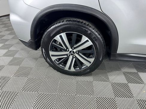 Used 2025 Mitsubishi Outlander Sport ES AWD/4WD image 31