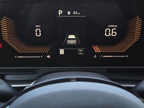 New 2026 Kia Carnival LX image 11