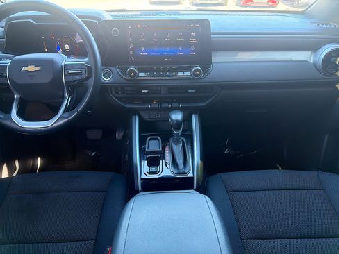 Used 2023 Chevrolet Colorado LT w/ LT Convenience Package image 17