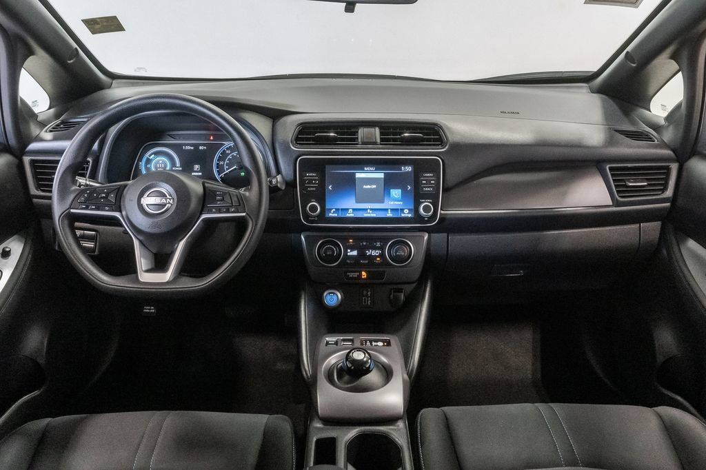 Used 2025 Nissan Leaf S FWD image 25