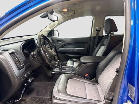 Used 2020 Chevrolet Colorado Z71 AWD/4WD image 18