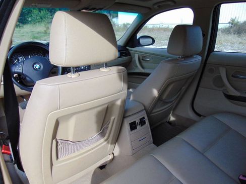 Used 2007 BMW 328xi Wagon image 17