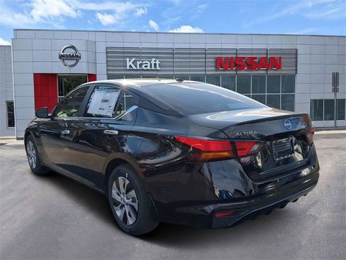 New 2025 Nissan Altima 2.5 S image 5