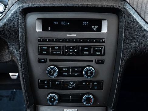 Used 2011 Ford Mustang GT Premium w/ 401A Rapid Spec Order Code RWD image 27