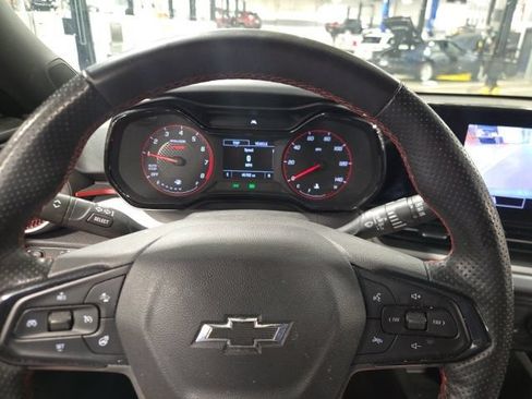 Used 2024 Chevrolet Trax RS w/ Driver Confidence Package FWD image 16