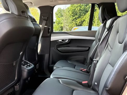 Certified 2023 Volvo XC90 B5 Core w/ Protection Package Premier AWD/4WD image 21