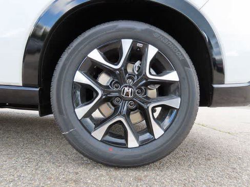 New 2026 Honda HR-V EX-L image 9