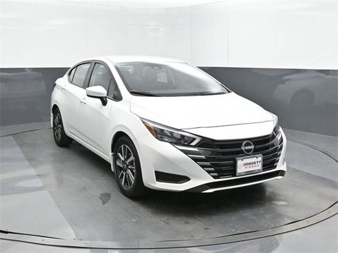 New 2025 Nissan Versa SV w/ Trunk Package image 22