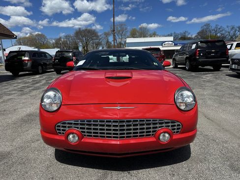 Used 2004 Ford Thunderbird RWD image 3