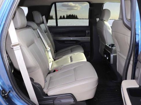Certified 2019 Ford Expedition XLT w/ Equipment Group 202A image 25