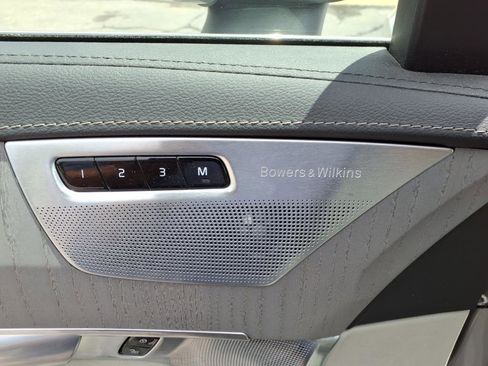 Used 2024 Volvo XC90 T8 Ultimate image 43