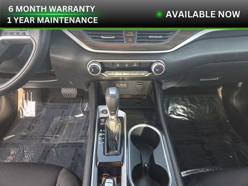 Used 2024 Nissan Altima 2.5 SV image 11