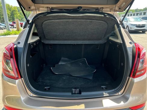 Used 2018 Buick Encore Sport Touring FWD image 14