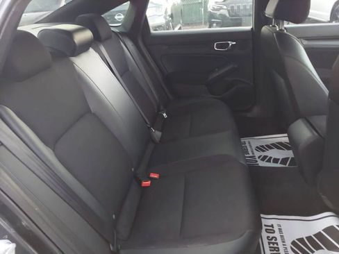 Used 2022 Honda Civic Sport image 18